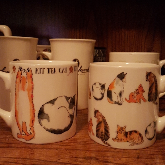 Symphony Cat Mugs - Picture 1 of 4